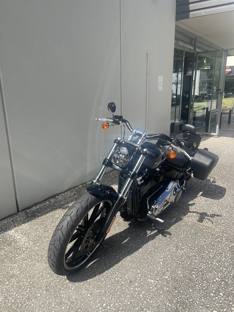 Harley-Davidson Ravenna BREAKOUT 114